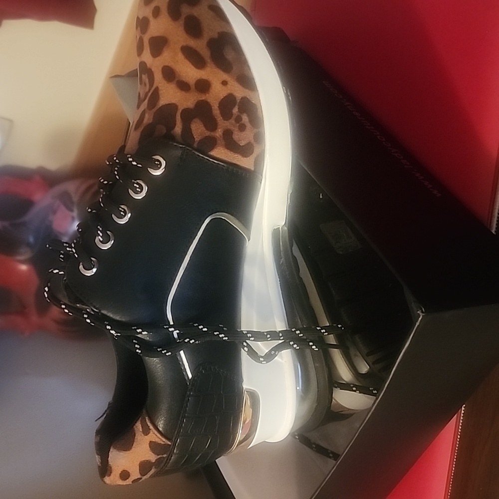 Shoes size11
